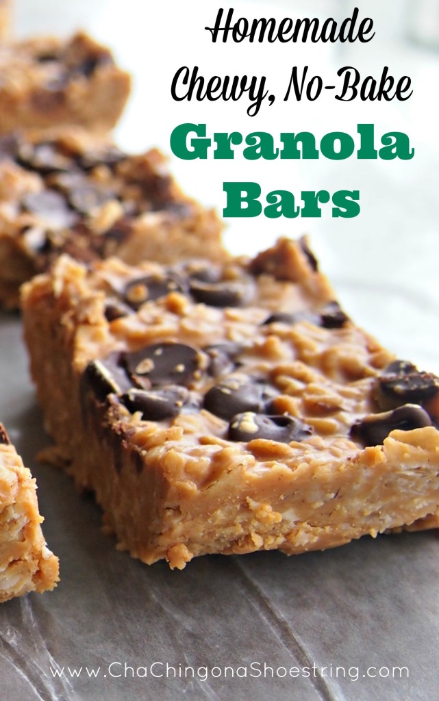 Chewy, No-Bake Granola Bars - SO easy and delicious!