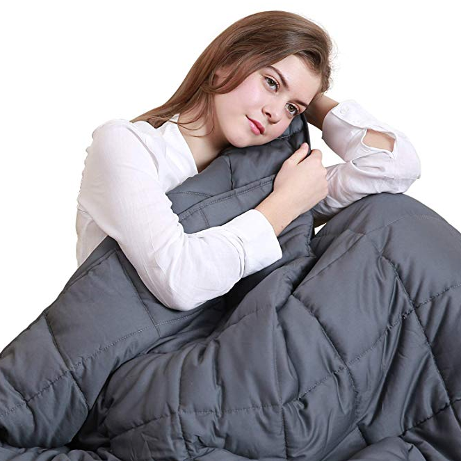 Amazon: 15-lb Weighted Blanket (48